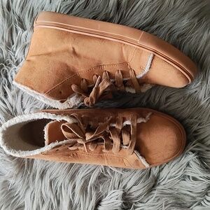 Tan Shoes